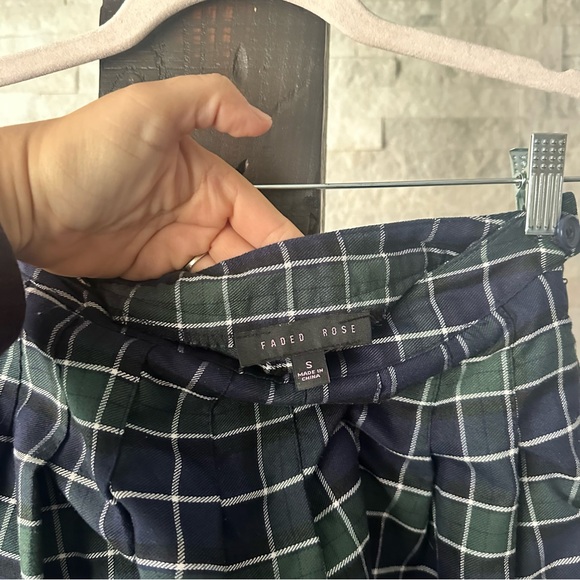 Faded Rose Navy Blue And Green Plaid Mini School Girl Polyester Skirt Size Small - Picture 3 of 5